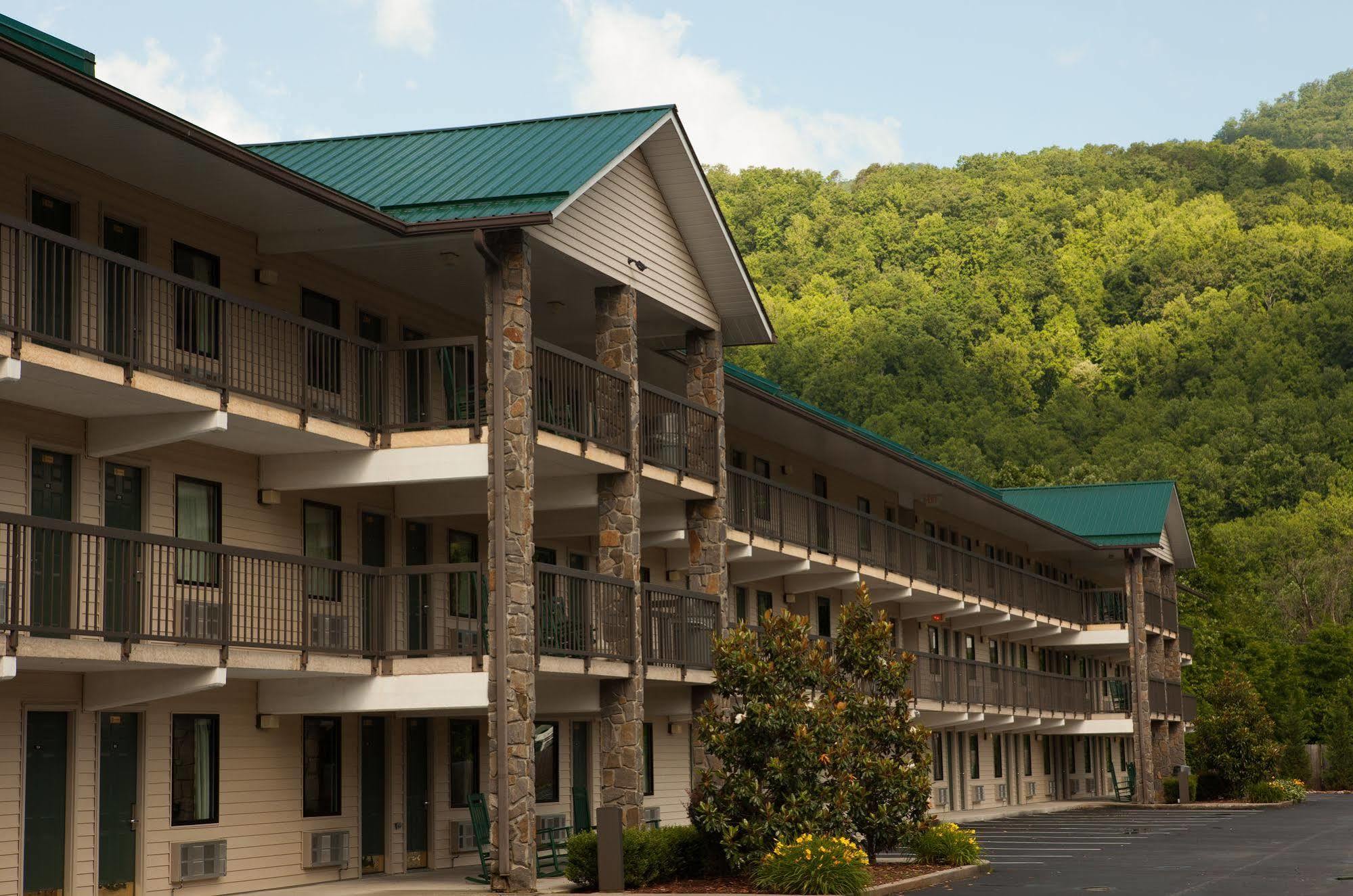 Cherokee Lodge Exterior photo
